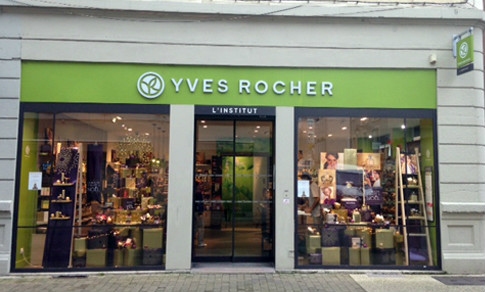 YVES ROCHER - image 1