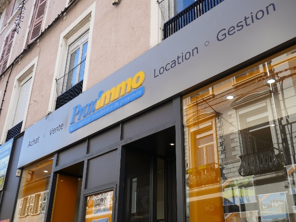 PROX'IMMO VOIRON - image 1